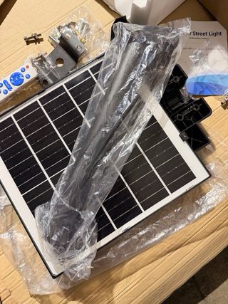 Farola Solar LED con Sensor Movimiento