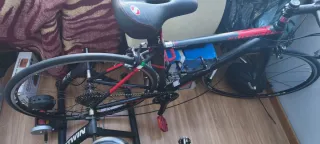 Bicicleta de carretera LAUX