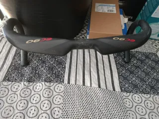 Bicicleta de carretera LAUX