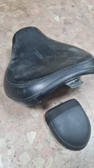 Asiento Suzuki Intruder 800