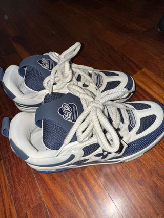 Louis Vuitton LV Skate Sneakers Azul