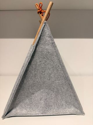 Casita para gatos Ikea gris