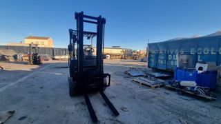 Carretilla elevadora Nissan 25