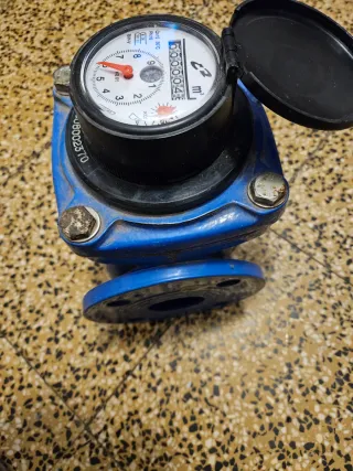 Contador de agua para pozos y riego