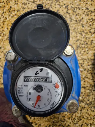 Contador de agua para pozos y riego