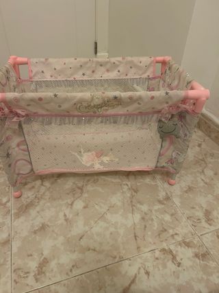 cuna de viaje nueva