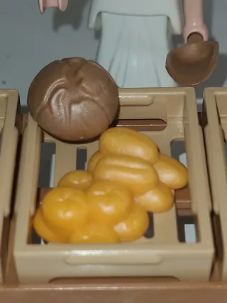 Lote 7. Panadera playmobil