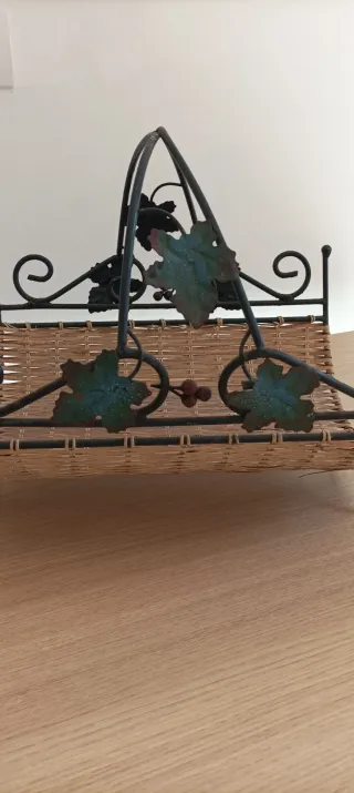 Portariviste/Portagiornali in Metallo e Vimini