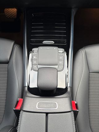 Mercedes-Benz GLA (H247) 2022