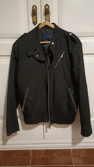 Chaqueta Zara Man Negra Entret. Cremalleras