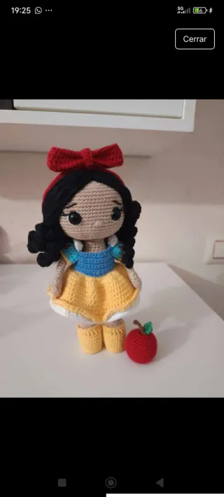 Blancanieves tejidos a mano