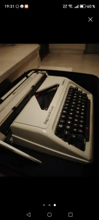 Máquina de escribir Olympia