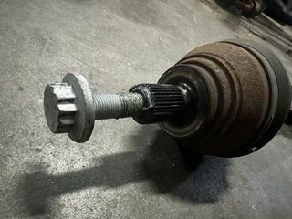 5n0407763f Transmisión delantera izquierda AUDI