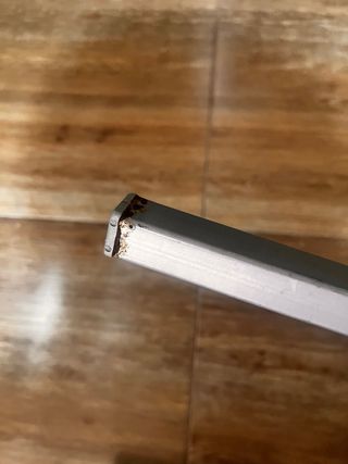 Mesa de cocina y 2 taburetes