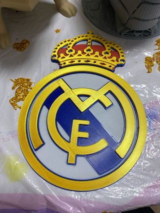 Lote: Carlino, Spiderman y Escudo Madrid FC