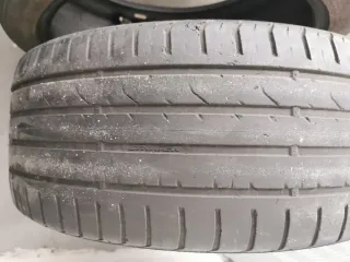 Neumáticos Usados kumho  255 40 r21 40€ la pareje