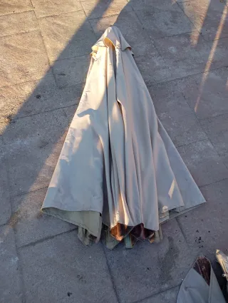 Parasol redondo beige 340 cm