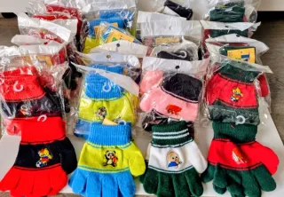 Lote guantes lana niño a estrenar