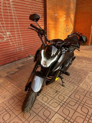 Zontes Z2 125 Negra y Amarilla