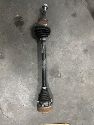 Palier Trasero Izquierdo 8P0501203