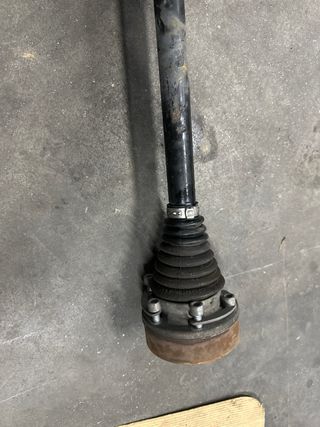 Palier Trasero Izquierdo 8P0501203