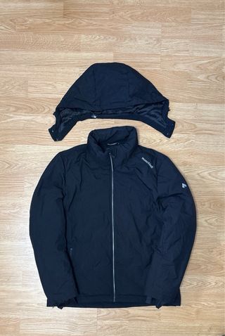 Chaqueta Montbell Plumas Negro Down Jacket.