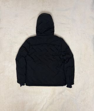 Chaqueta Montbell Plumas Negro Down Jacket.