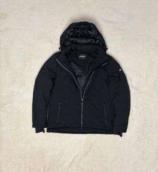 Chaqueta Montbell Plumas Negro Down Jacket.