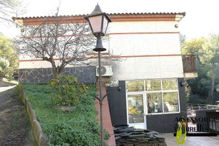 Chalet en venta en Torrelles de Llobregat