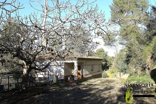 Chalet en venta en Torrelles de Llobregat