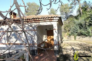 Chalet en venta en Torrelles de Llobregat