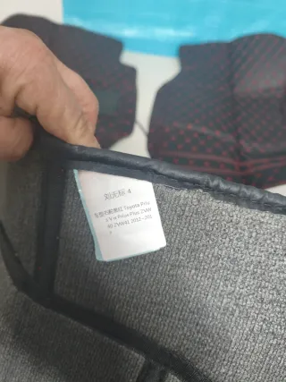 Alfombras Toyota Prius Negro/Rojo