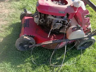 Cortacésped para piezas,motor honda