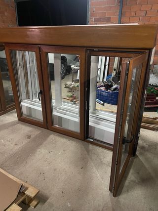 Ventanas PVC Roble Madera+persiana206x152  143x146