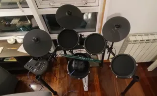 Batería Electrónica Alesis Nitro
