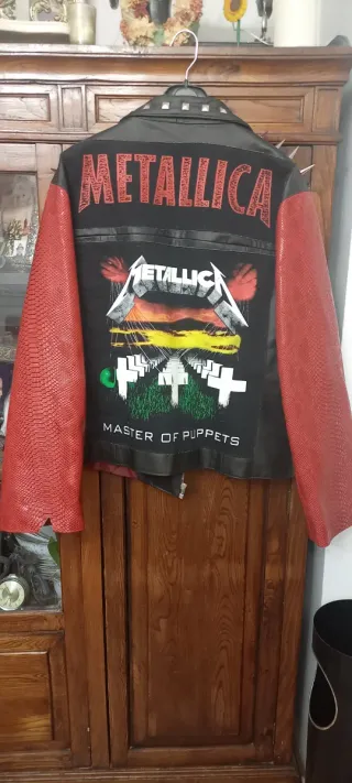 Cazadora Rock Metallica Imitación Piel