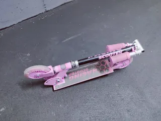 Patinete infantil rosa