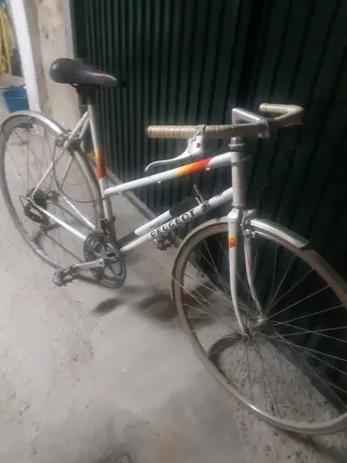 Bicicleta Clásica Peugeot Blanca