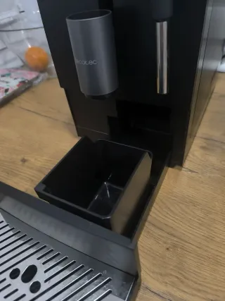 Cafetera Cecotec Cromaet Compact Steam