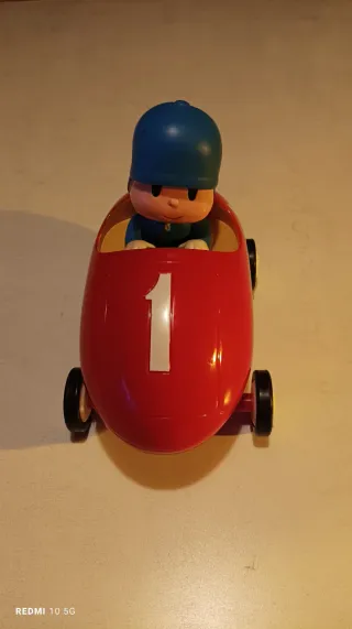 Carrinho de corrida Pocoyo número 1