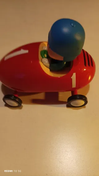 Carrinho de corrida Pocoyo número 1