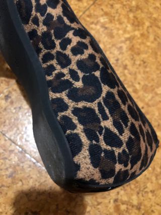 Zapatos Callaghan leopardo negros y marrones