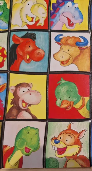 Puzzle infantil de madera. animales