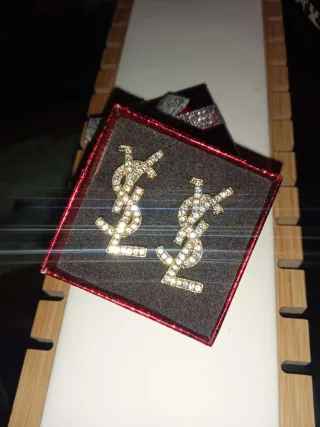 Pendientes YSL Plata