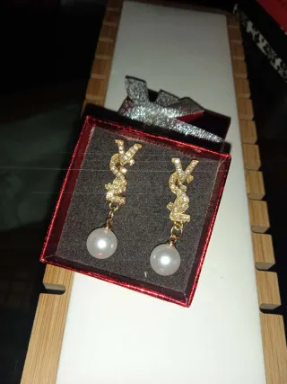 Pendientes YSL Plata