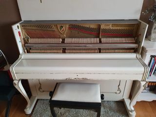 Piano Petrof Rococo 1981
