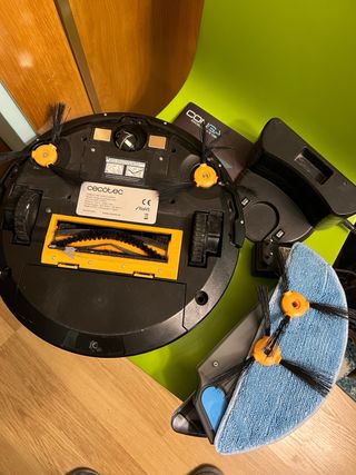 Robot Conga Excellence 990