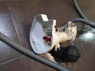 Bomba desagüe lavadora AEG Lavamat 6000