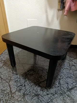 Mesa y 2 Sillas Negras