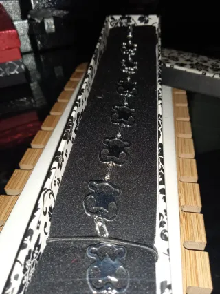 Conjunto collar y pendientes cisne